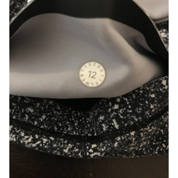 Lululemon In Movement Tight 25” Everlux Diffuse Starlight Black White - Size 12 - Picture 5 of 10